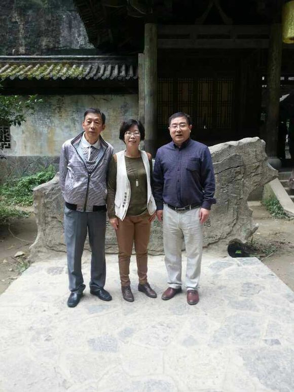 古有華山論劍，今有仙女山“論槍“——陳仲義 黃永健論手槍詩